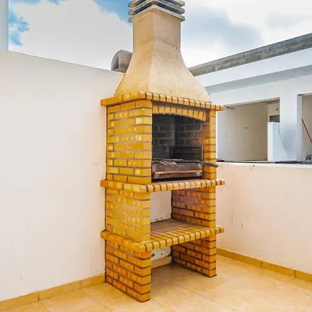 Apartamento T2 Com Terraco E Churraqueira A 1 Minuto Da Praia Altura Algarve アパート アルチュラ