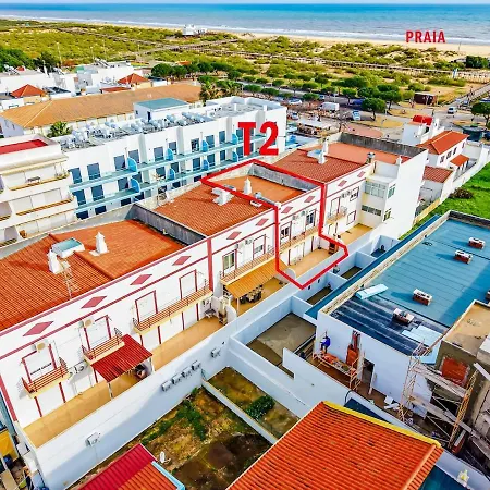 Apartamento T2 Com Terraco E Churraqueira A 1 Minuto Da Praia Altura Algarve アパート